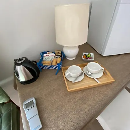 بيت ضيافة Adrihome