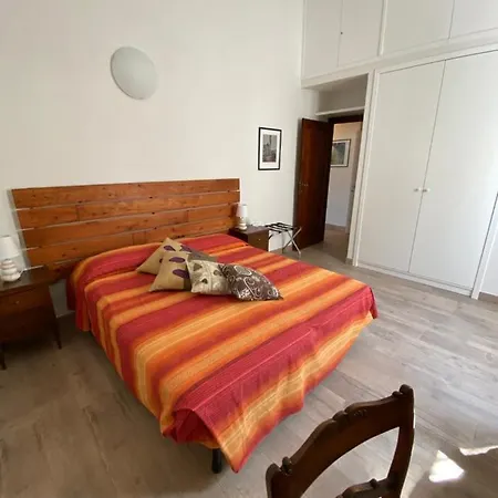 Adrihome Pensión Florencia