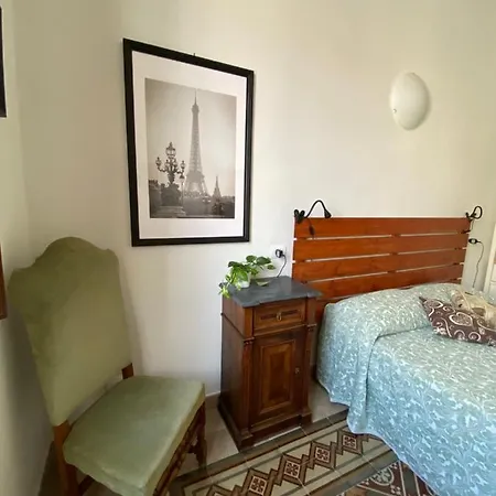 Guest house Adrihome